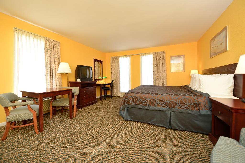 Econo Lodge Inn & Suites Fulton - Rockport Kültér fotó